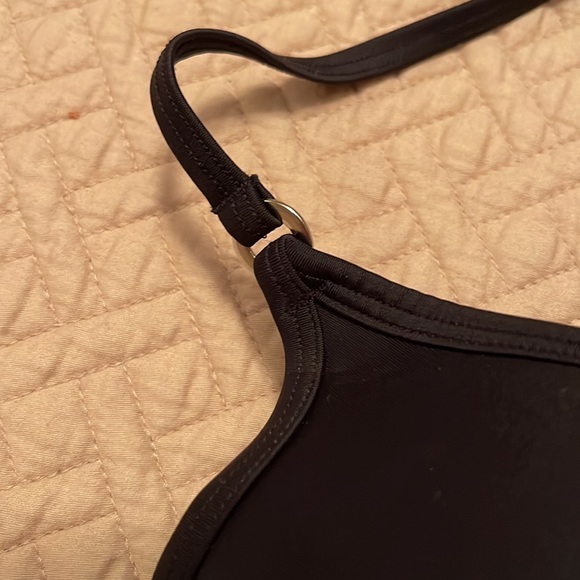 Padded black bikini top - Picture 3 of 5